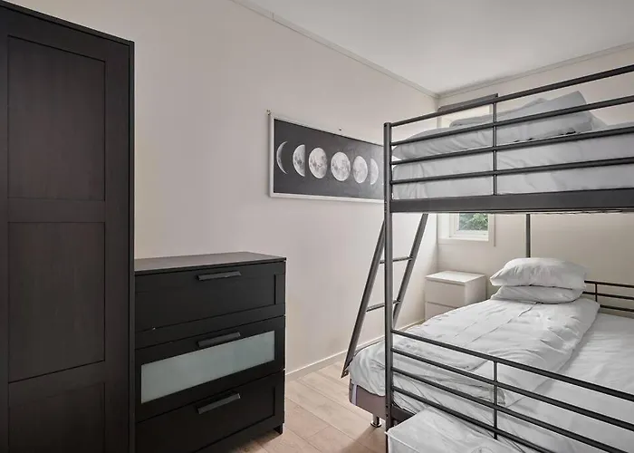 公寓 Sentrumsnaer Og Romslig 4-roms *