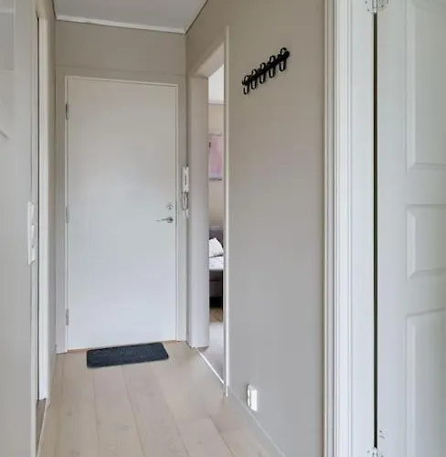 Sentrumsnaer Og Romslig 4-roms * Bergen